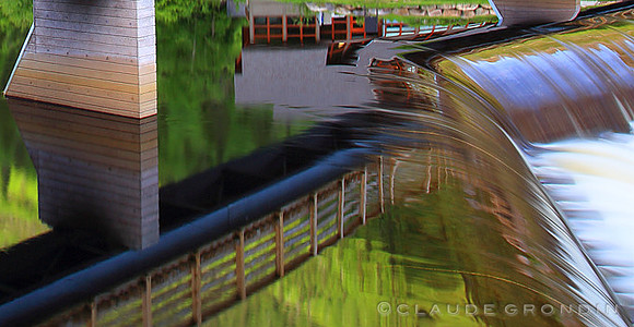 Le temps file...quand l'eau sort ses pinceaux. - Time flies...when water gets into painting...